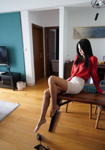 少妇xxxhd中国_蓝光全集免费观看