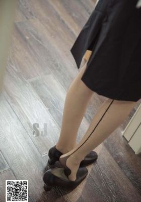 欧美女星抽烟_加长未删减版在线观看