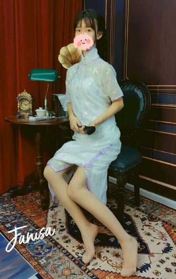 欧美白白嫩嫩的人妖_720日本电影免费