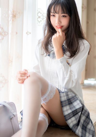 欧美男人赤裸全身无遮照片_日本电影在线